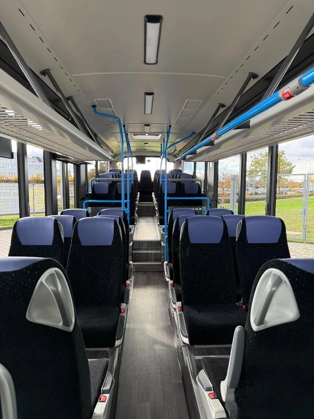 Innenraum eines Linienbusses