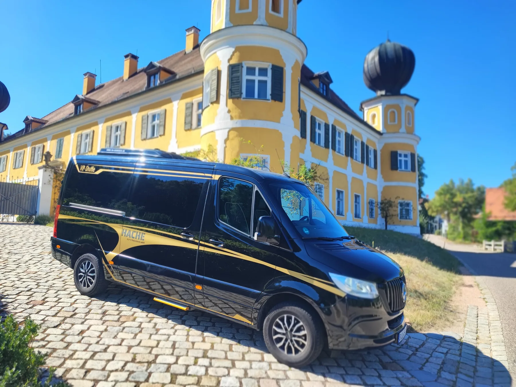 VIP-Sprinter von H & M Busreisen